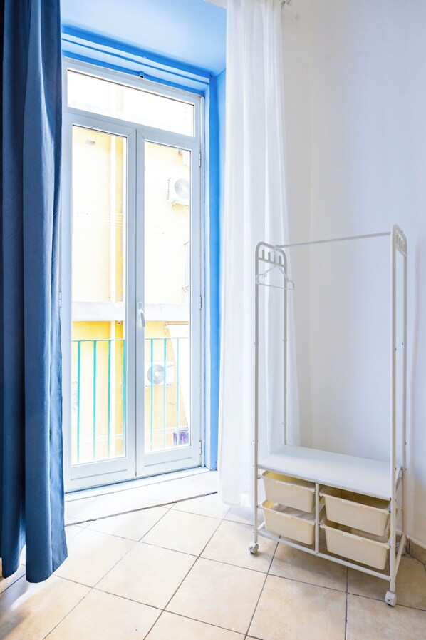 Apartment (2 Bedrooms)