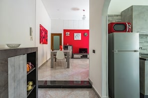 Apartment (2 Bedrooms) | Living area | TV