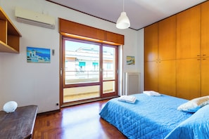Apartment (2 Bedrooms)