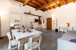 Luokittelematon kuva, 3 kautta 19, painike