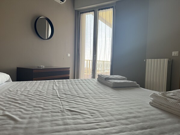 3 habitaciones, wifi gratis y ropa de cama 