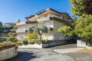 Botón de imagen sin clasificar, 4 de 26