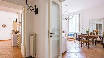 Casa (2 Bedrooms) | Area soggiorno | TV