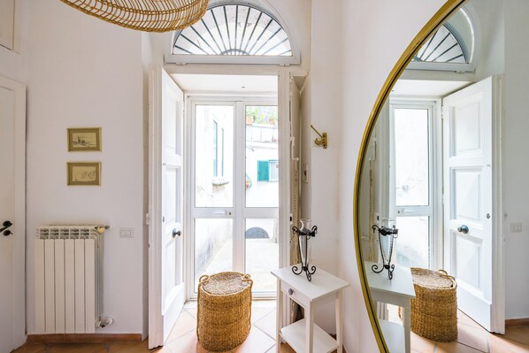 Maison (2 Bedrooms) | Coin séjour | Télévision