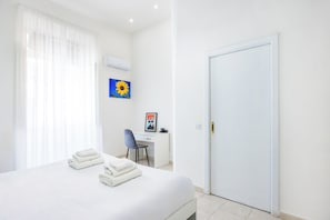 Apartment (2 Bedrooms)