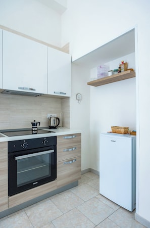 Apartment (2 Bedrooms) | Private kitchen