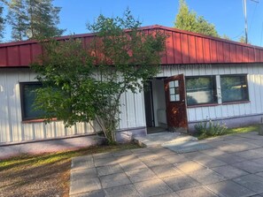 Shared Dormitory, 3 Bedrooms, Accessible, Smoking | Exterior