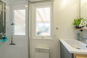 シャワー、ヘアドライヤー