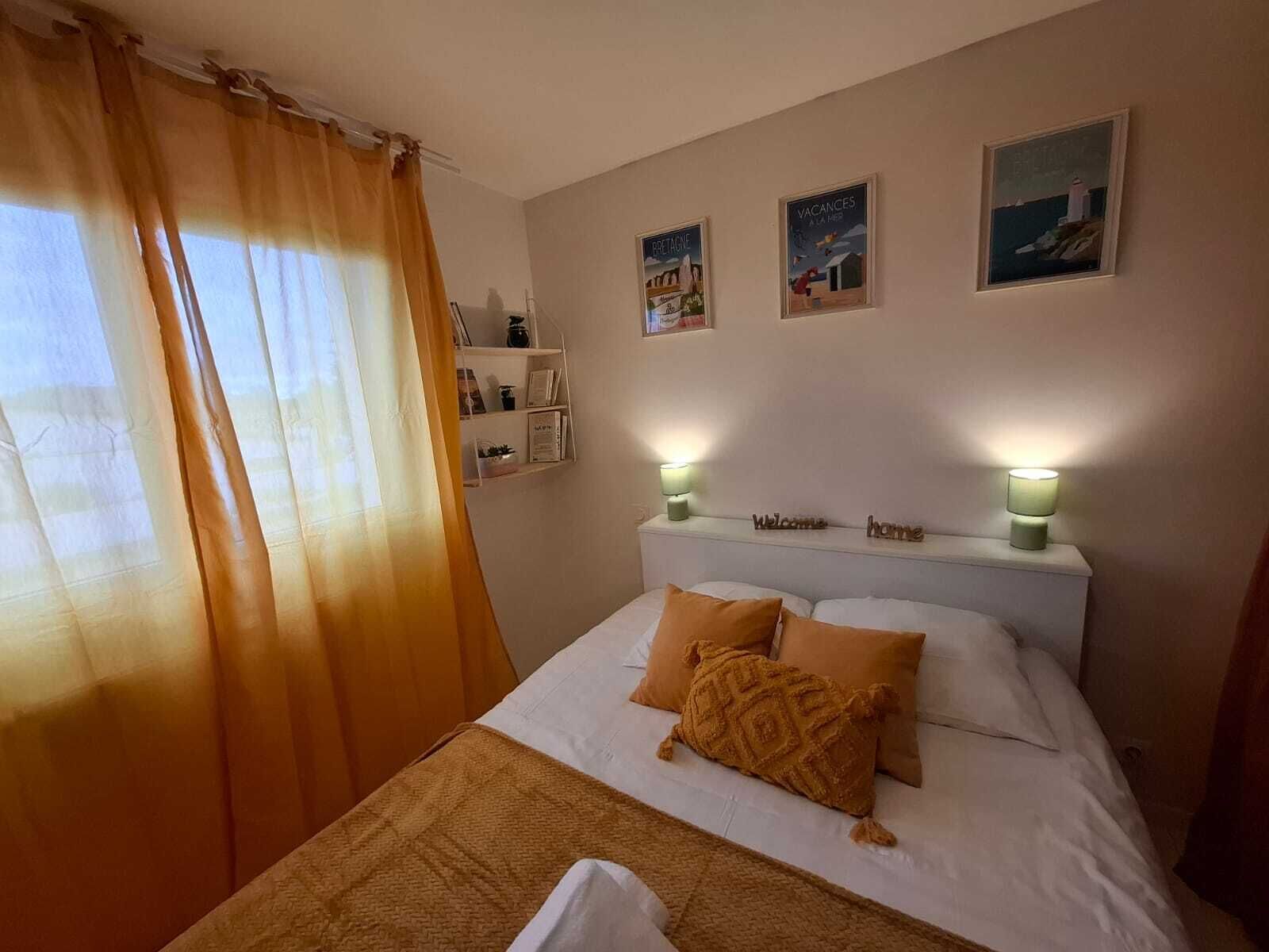 1 chambre, fer et planche à repasser, Wi-Fi gratuit, draps fournis