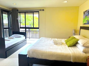 3 bedrooms, bed sheets