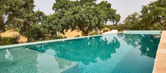 Maison Rurale 'Dehesa El Alcornocal' avec Piscine Privée, Wi-Fi et Climatisation