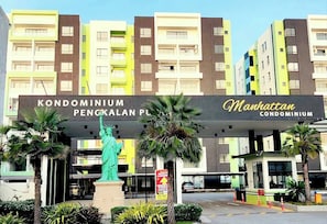 Exterior - Ipoh Manhattan Free Waterpark 3BR 8pax Family Suite Mha308 by City Home Empire (Ipoh)