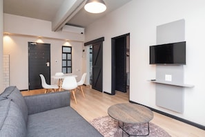 Apartamento estándar, 2 habitaciones | Zona de estar