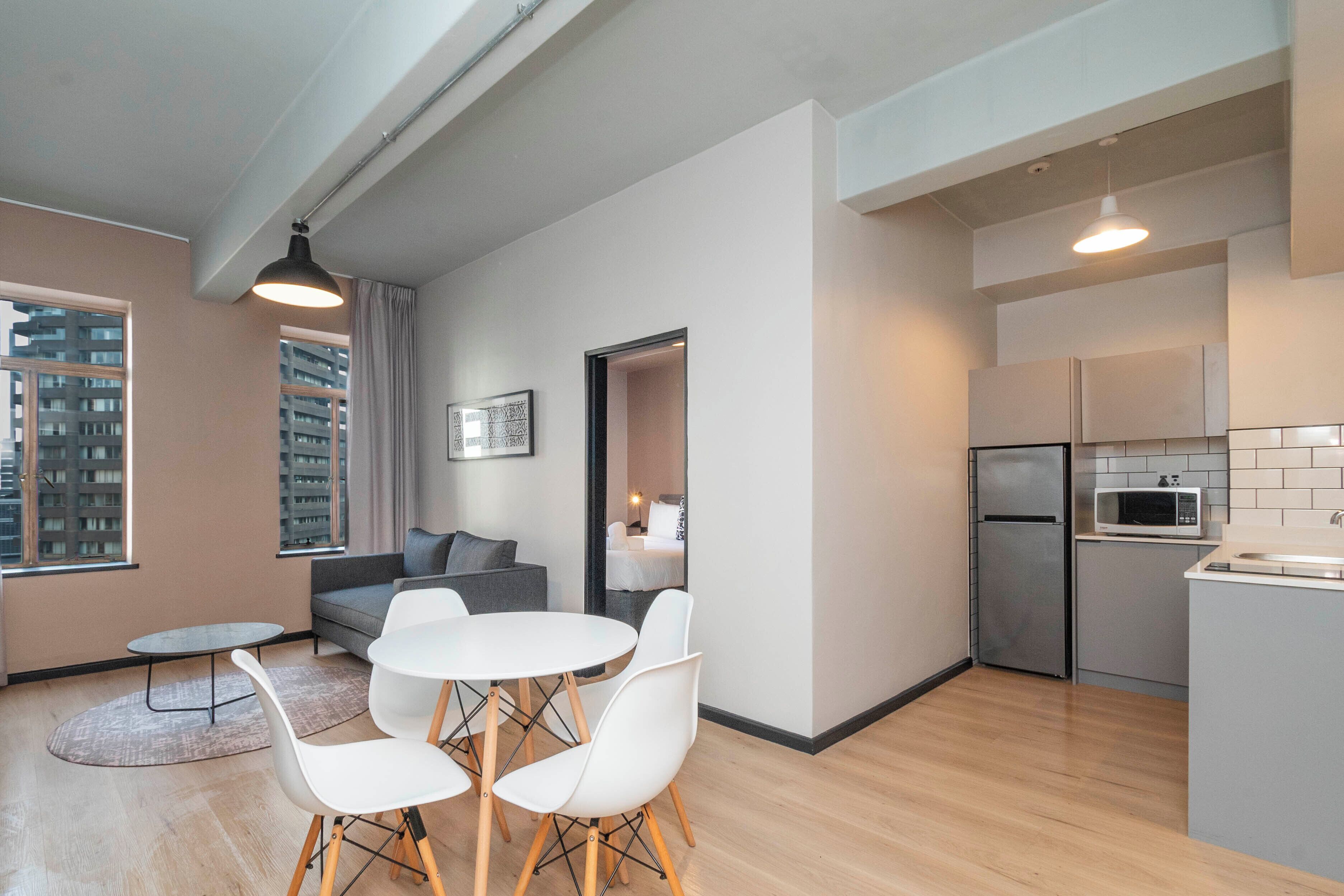 Standaard appartement, 2 slaapkamers | Dineren op de kamer