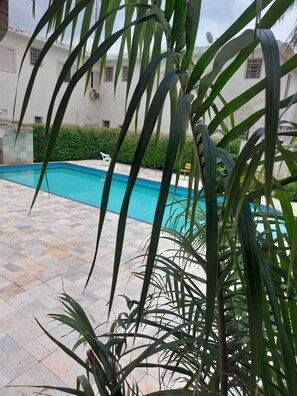 Outdoor pool - Nômade Hotel (Osvaldo Cruz)