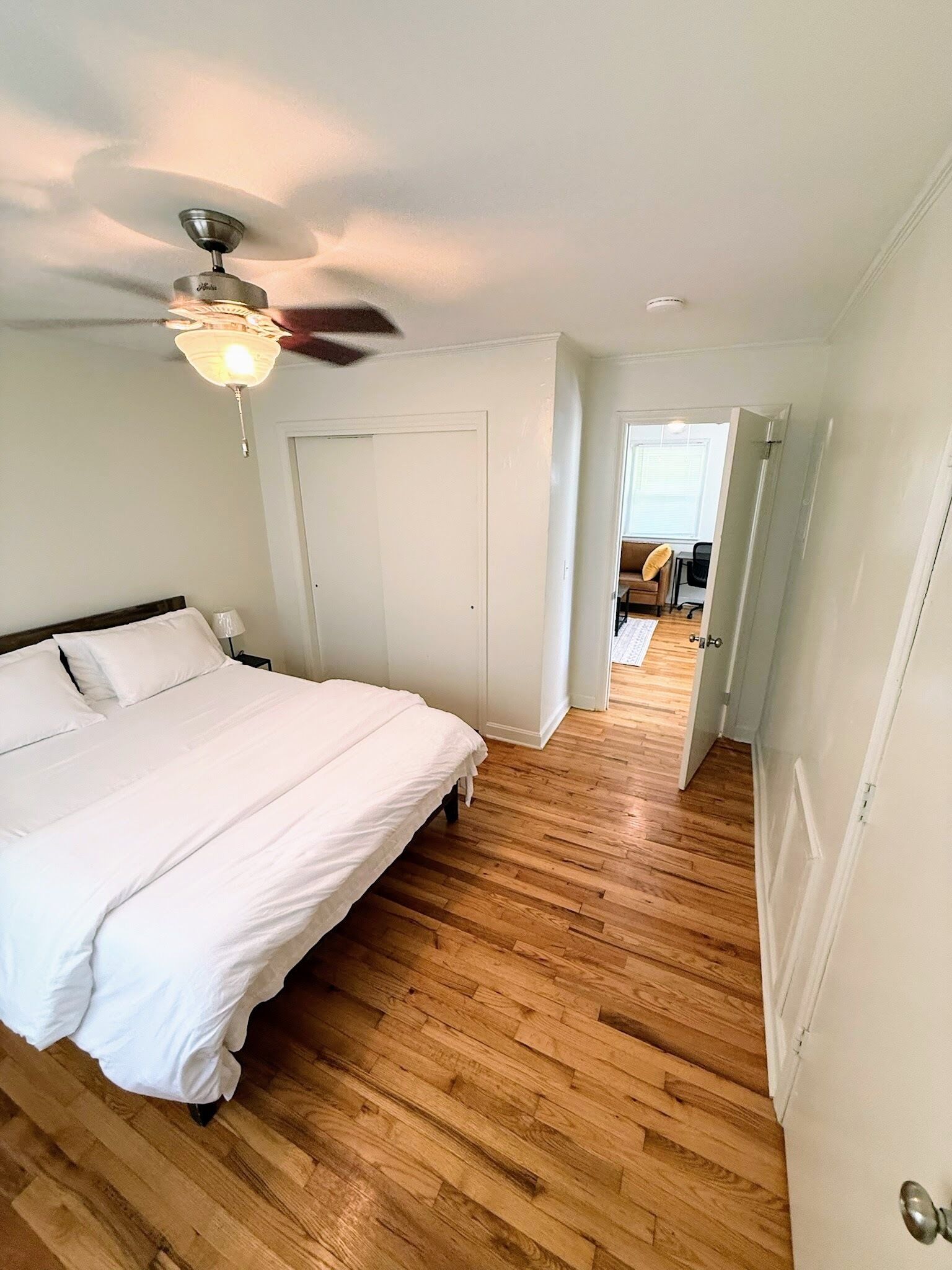 2 bedrooms, desk, iron/ironing board, free WiFi