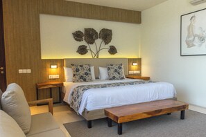 4 soverom, safe på rommet, strykejern/-brett og wi-fi (inkludert)