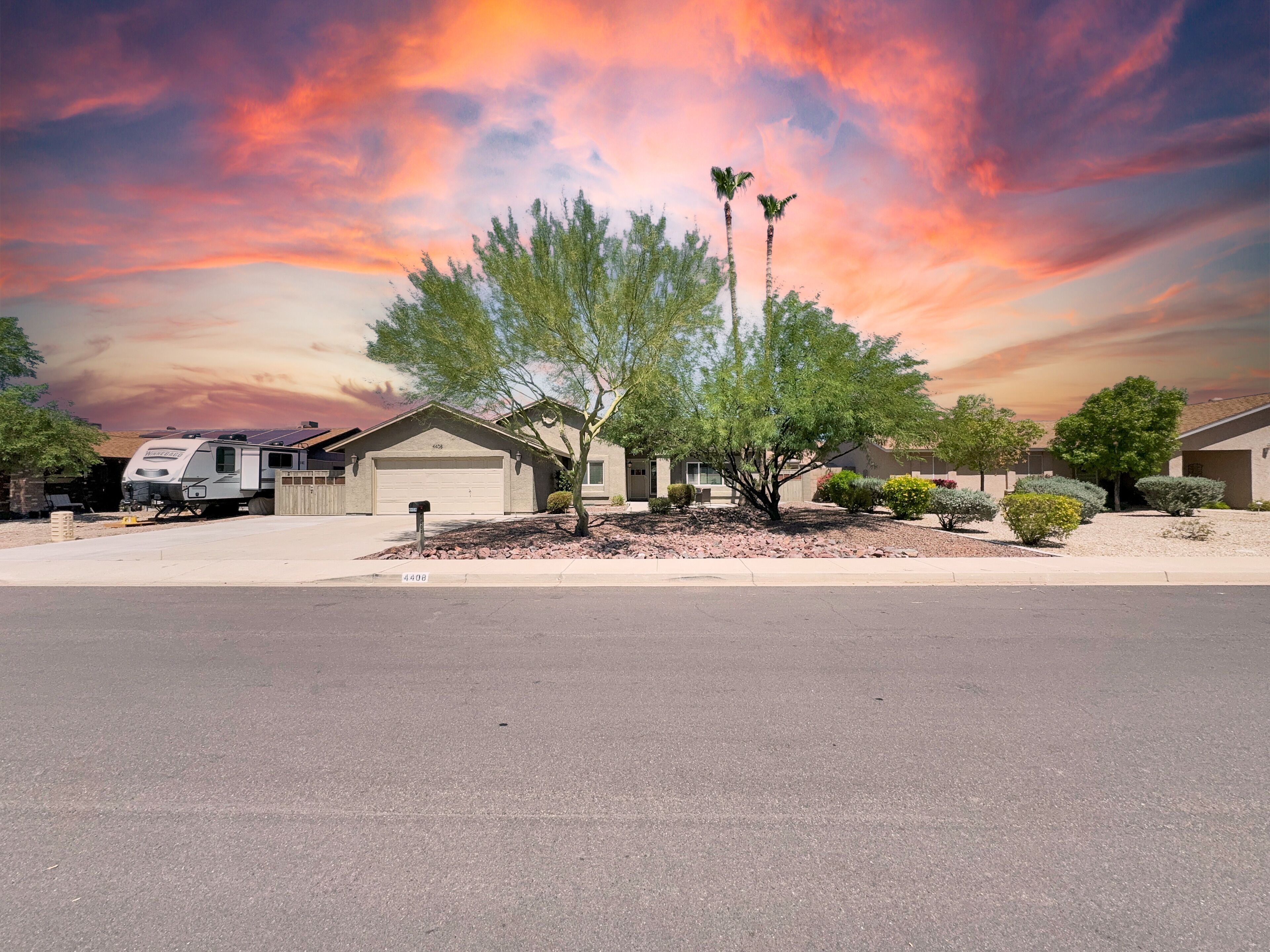 المنطقة المحيطة بالمنشأة