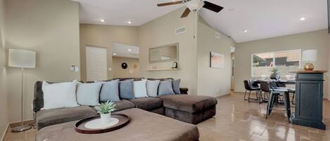 House, Multiple Beds, Pool Access, City View (Yorkshire Glendale) | Living area | TV, fireplace