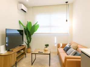 TV - Modern apartment 5 min from the beach (Puerto de Sagunto)