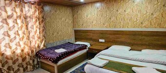 Hotel Yoga Badrinath