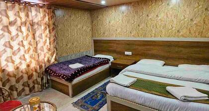 Hotel Yoga Badrinath