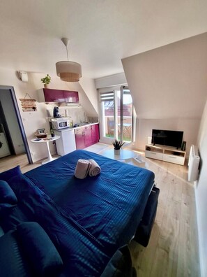 1 bedroom, free WiFi, bed sheets