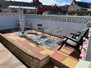 Outdoor dining - Costal Cottage -boddam-sleeps6- Pet Friendly (Peterhead)