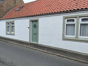 Unclassified image, 3 of 37, button - Costal Cottage -boddam-sleeps6- Pet Friendly (Peterhead)