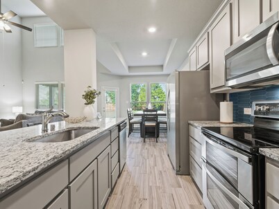 Denton Den / Extended Stay Retreat + Game Loft