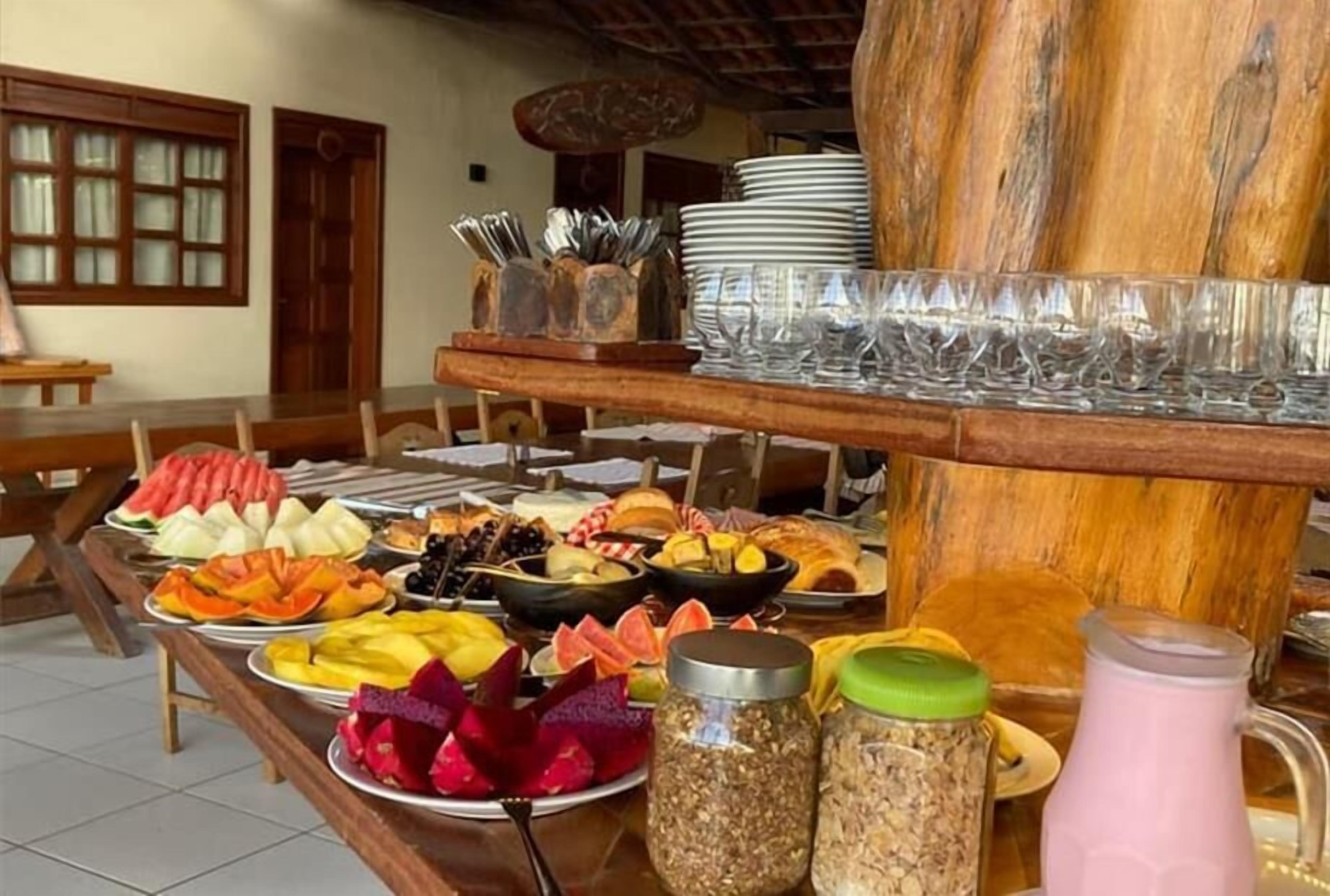 Desayuno bufé gratuito y diario