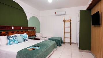 Laptop workspace, free WiFi