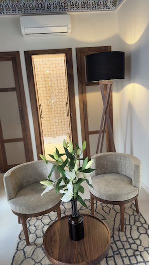 Luxury Suite | Living area | Printers