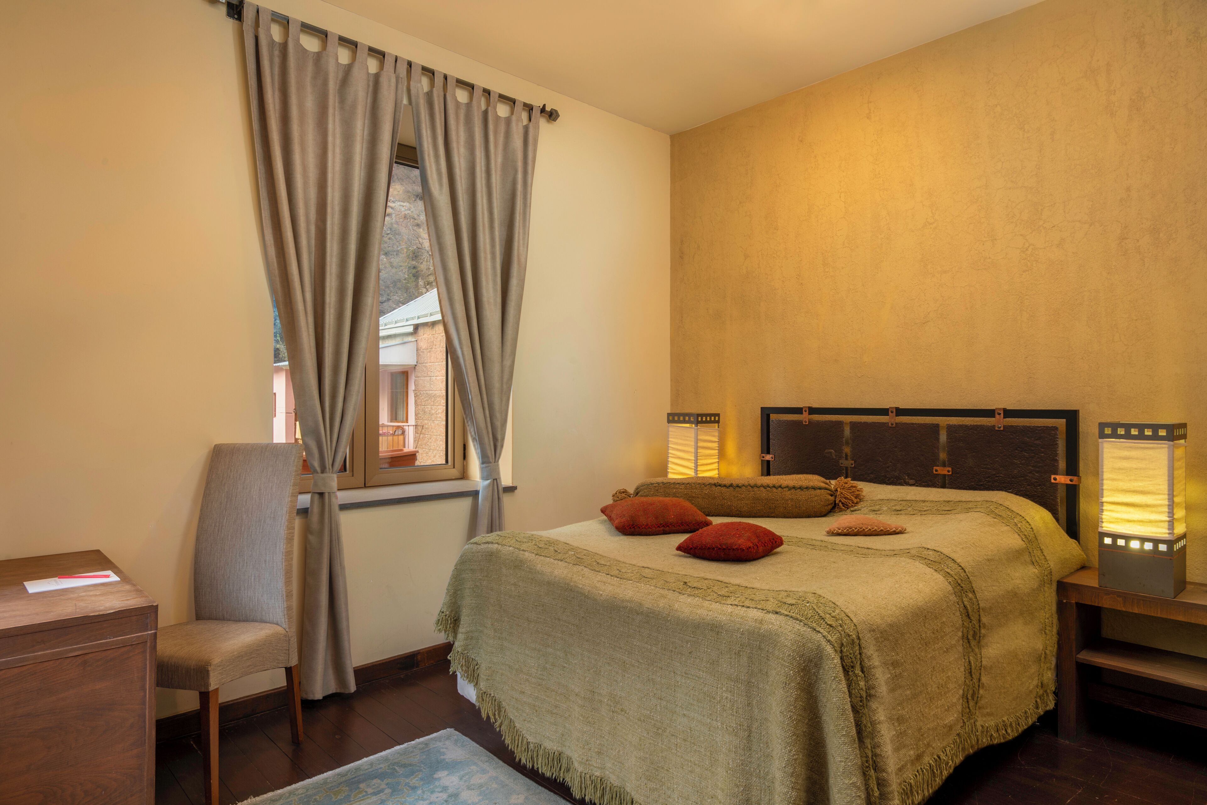 Double room with back view, 2nd building | Iron/ironing board, free WiFi