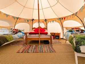 1 Schlafzimmer, Reisekinderbett, kostenloses WLAN, Bettwäsche