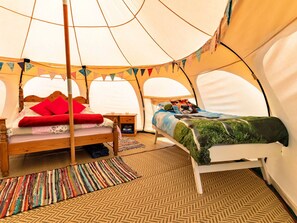 1 Schlafzimmer, Reisekinderbett, kostenloses WLAN, Bettwäsche