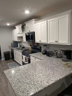 Private kitchen - Noel , Relax , Quit (Smyrna)