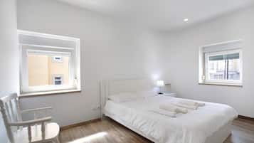 2 Schlafzimmer, Bügeleisen/Bügelbrett, WLAN, Bettwäsche
