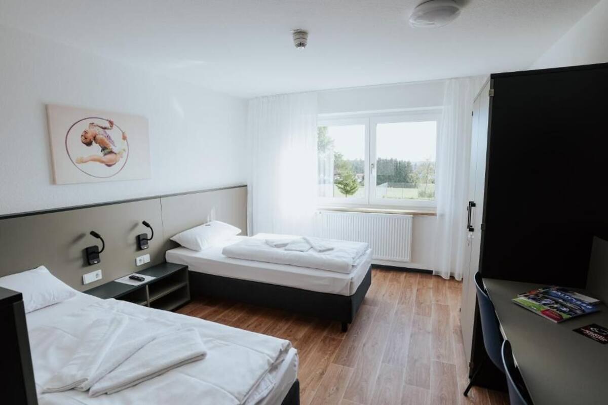Chambre avec lits jumeaux | AccĂšs au Wi-Fi (inclus)