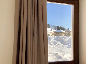 Interior - S04 - 6 PAX – TERRACE (LAVARONE)