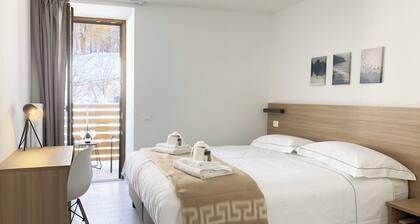 103 - 4 PERSONNES â BALCON