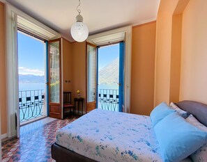 6 Schlafzimmer, Bügeleisen/Bügelbrett, Reisekinderbett, kostenloses WLAN