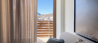 Apartment 2+2 with panoramic terrace (201)