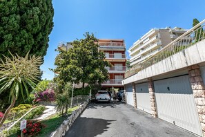 Familienapartment, Mehrere Schlafzimmer, 2 Bäder (Owl House) | Außenbereich
