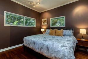 3 chambres, bureau, fer et planche à repasser, Wi-Fi gratuit