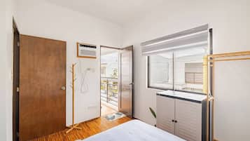 House, 3 Bedrooms, Balcony, Garden View