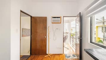 Casa, 3 habitaciones, balcón, vista al jardín | Interior