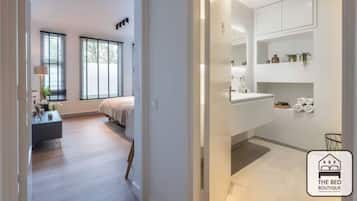 2 chambres, fer et planche à repasser, Wi-Fi, literie fournie