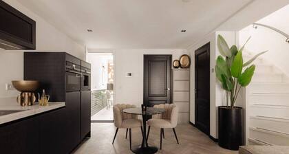 Luxury Penthouse off the Avenue near Vondelpark