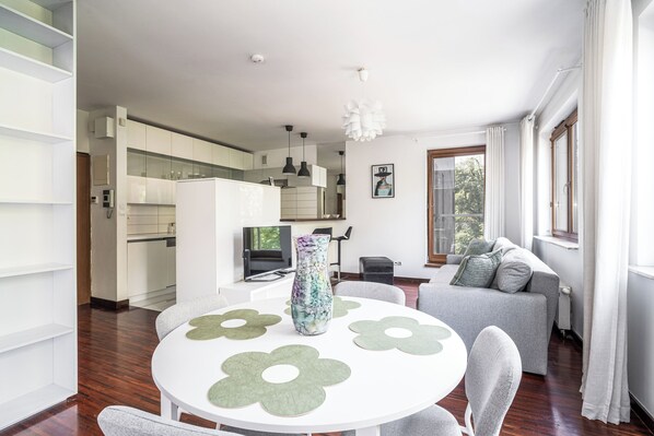 Apartment | In-room dining